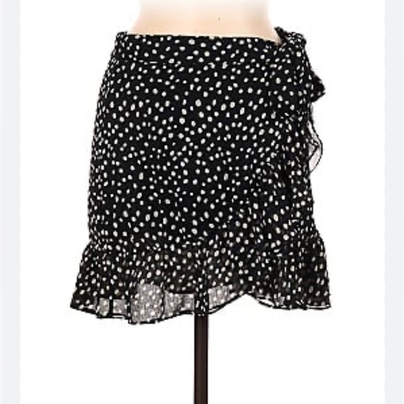 Urban Outfitters Polkadot Mini Skirt 97 - Picture 1 of 10